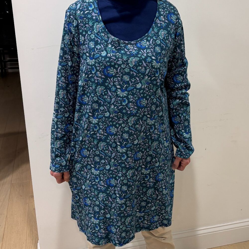 🎁 Sale! 🎁 Land's End tunic-style, long sleeved, scoop neck cotton pullover, XL